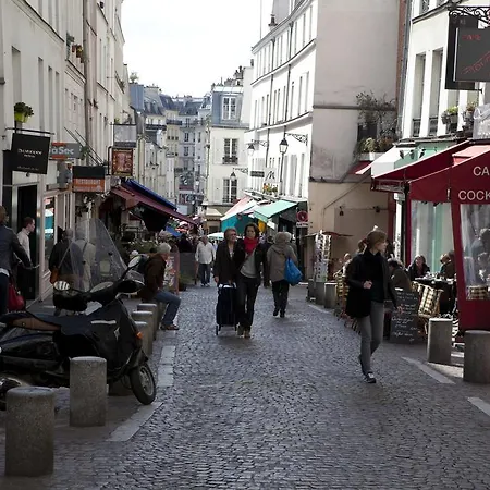 Oops! Latin Quarter By Hiphophostels-2