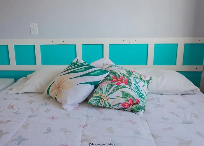 Rosa Surf Hostel & Food