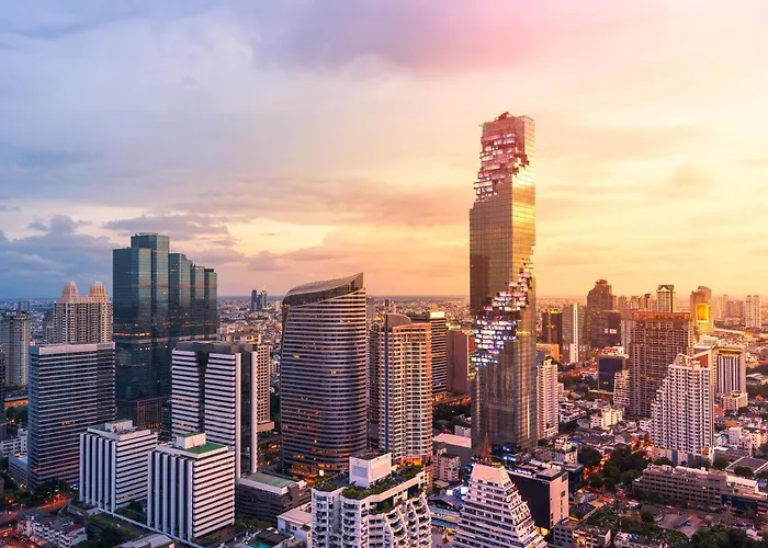 Standard, Bangkok Mahanakhon