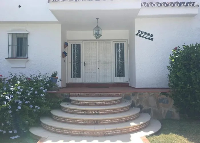 Pet Friendly hotel: Villa Mimosa