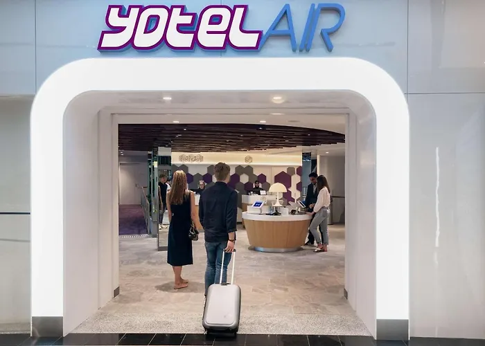4-Sterne-Hotel: Yotelair Singapore Changi Airport Landside