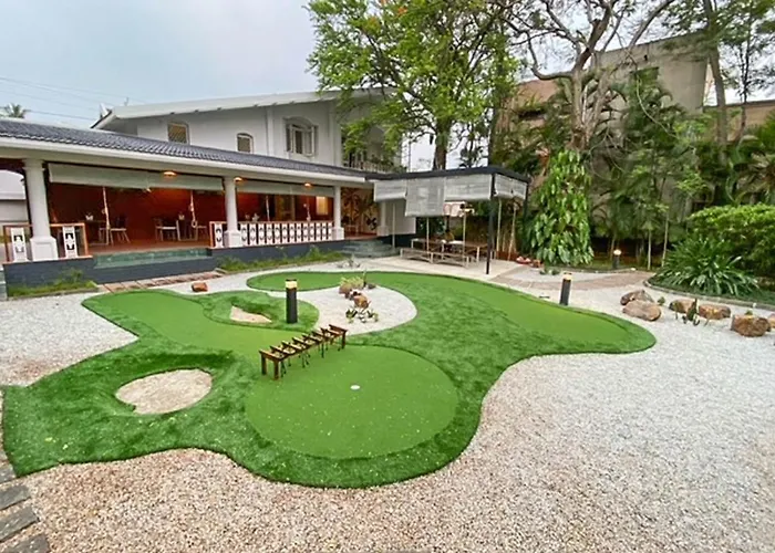 Stayvista At Ananta - Breakfast Included & Basketball Court