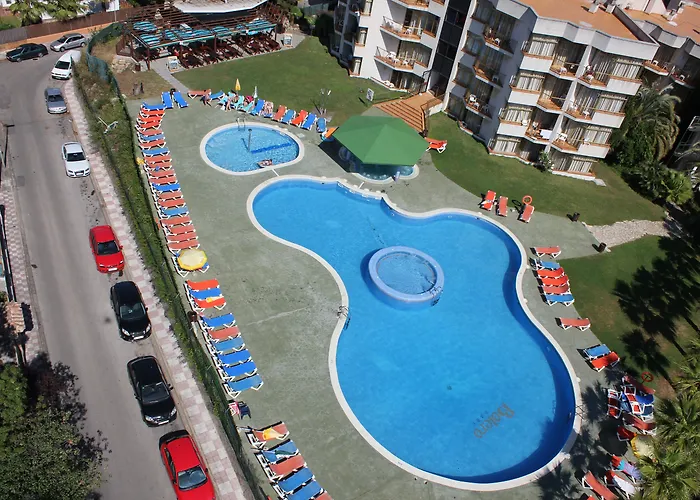 Hotels with tennis Ar Bolero Park