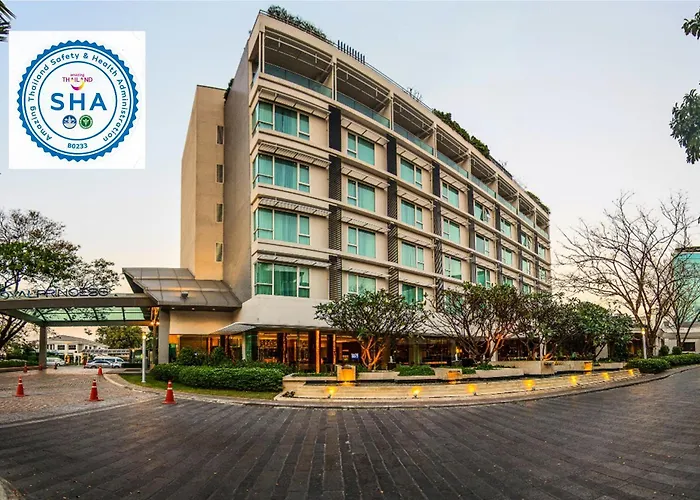 5 star hotels Royal Princess Larn Luang - Sha Extra Plus