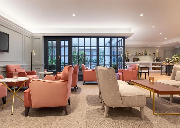 Pet Friendly hotel: Hotel Avenue Louise Brussels Trademark Collection By Wyndham