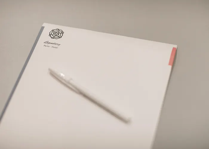 Cheap hotel: Legendary Porto Hotel