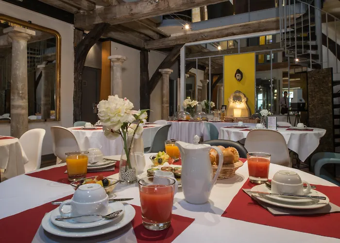 Hotel que aceita animais de estimação: Hotel Du Jeu De Paume