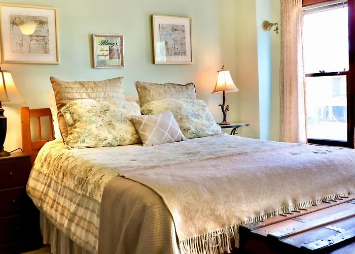 B&B only: The Marshall House