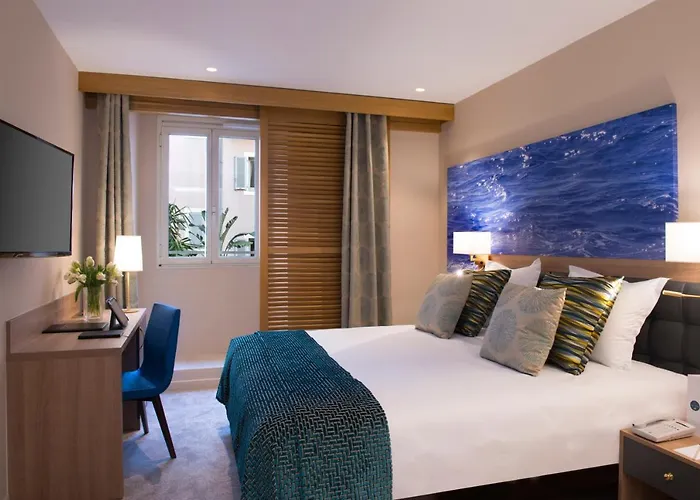Romantic hotel: Hotel Beau Rivage