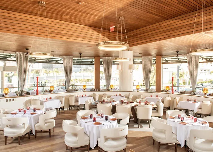 Hotel sulla spiaggia: The Cromwell, A Caesars Destination (Adults Only)