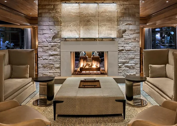 Pet Friendly hotel: St. Regis Aspen Resort