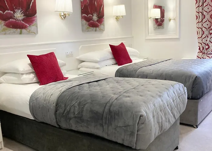 Family Friendly Hotels Dergvale