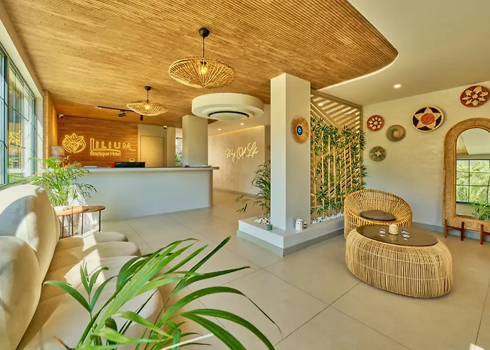 In Luxury hotels Lilium Boutique