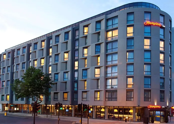 Hampton By Hilton Waterloo
