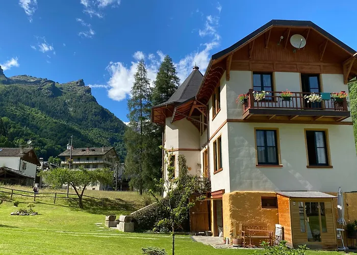 L'aria Di Casa