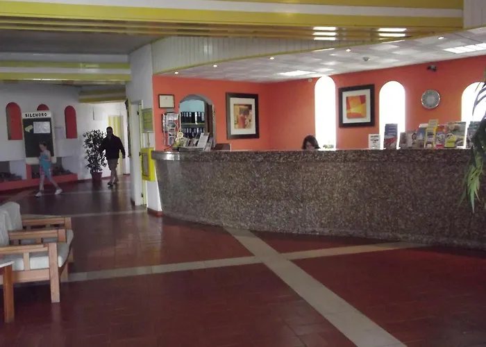  Apartamentos Turisticos Silchoro