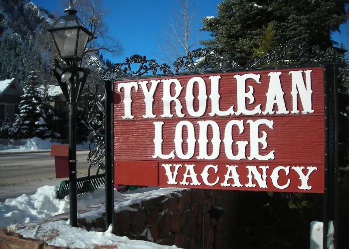 Private Villa: Tyrolean Lodge