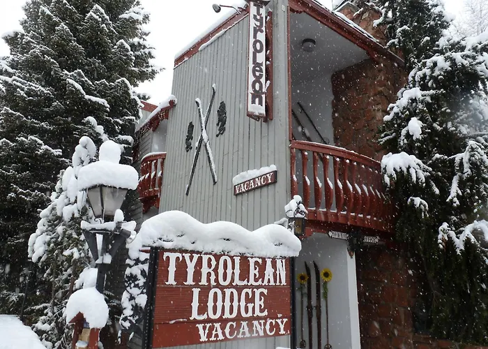 Private Villa: Tyrolean Lodge
