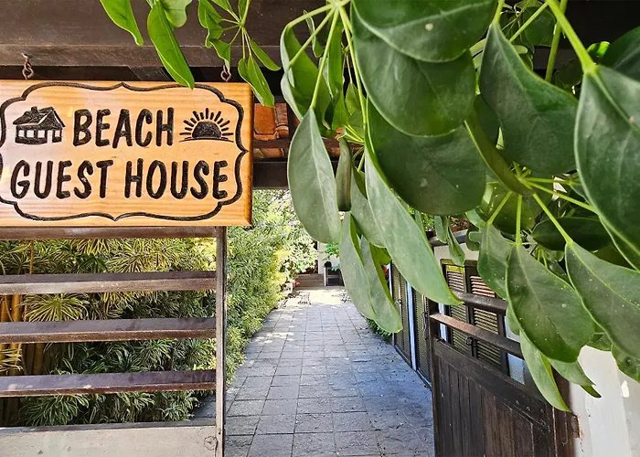  Beach Guest House - Gmt