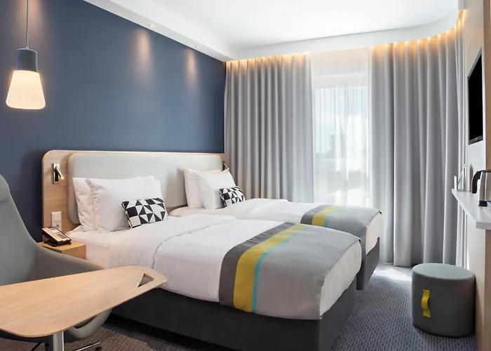 3 SterneHotel Holiday Inn Express Karlsruhe - City Park By Ihg