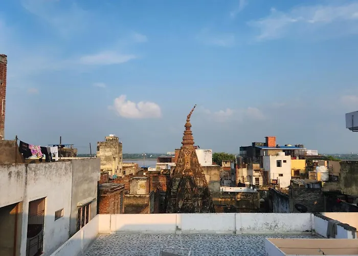 Banaras Gully House 500 Ft From The Ghats