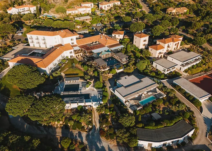Hôtel avec vue: La Villa Calvi