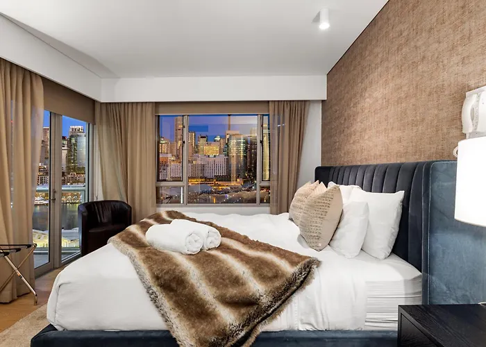 Apartments 3 Bedroom Darling Harbour