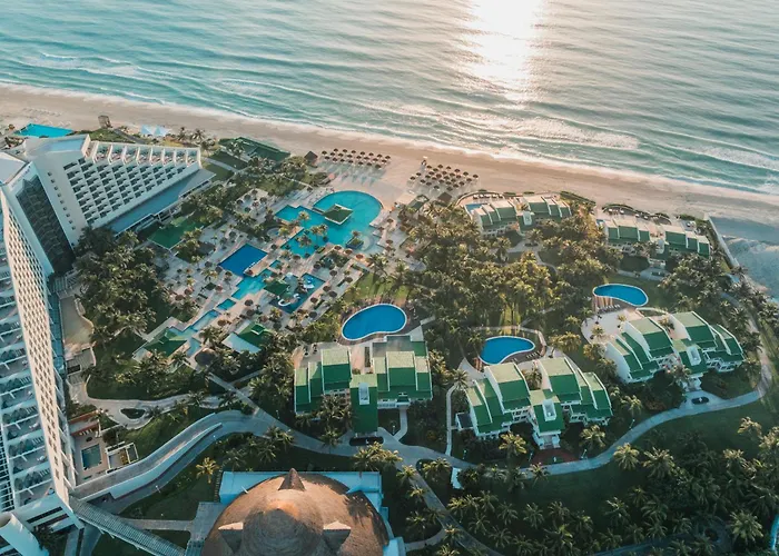 Family Hotel: Iberostar Selection Cancun (Adults Only)
