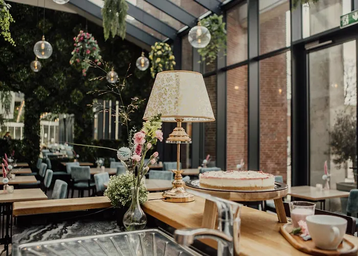 Chassé Hotel Residency