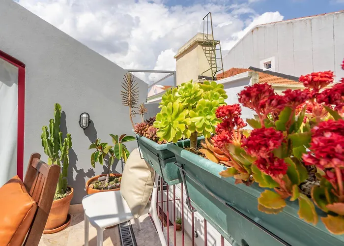 Lisbon Poets Inn