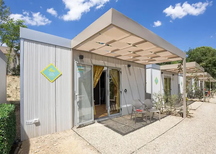 Pet Friendly hotel: Hu Firenze Certosa Camping In Town