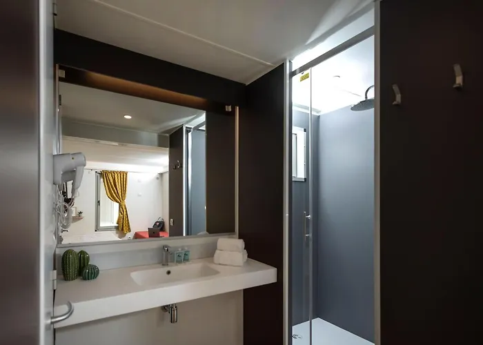Pet Friendly hotel: Hu Firenze Certosa Camping In Town