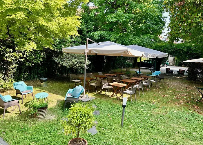 In Villa Lucrezia