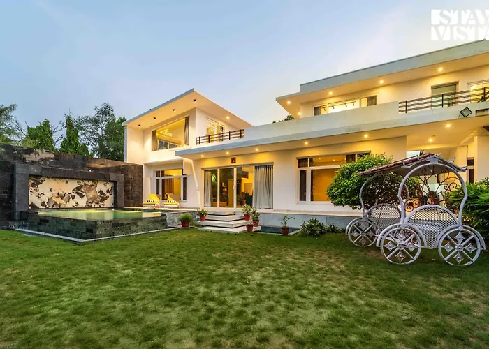 Stayvista At Kuber Vatika With Bbq & Bonfire