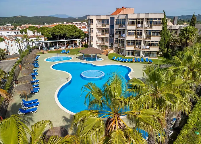 Hotels with tennis Ar Bolero Park