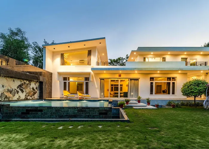 Stayvista At Kuber Vatika With Bbq & Bonfire