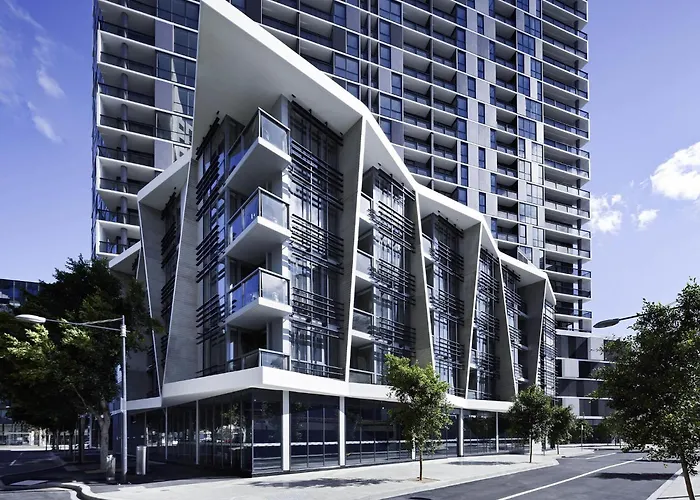 My Aparthotels Sebel Residences Melbourne Docklands Serviced Apartments