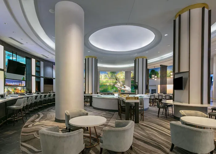 Hotel near College: Philadelphia Marriott Downtown