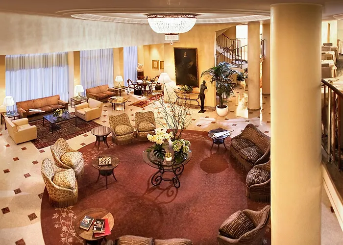 Central hotel: Hotel Cavour