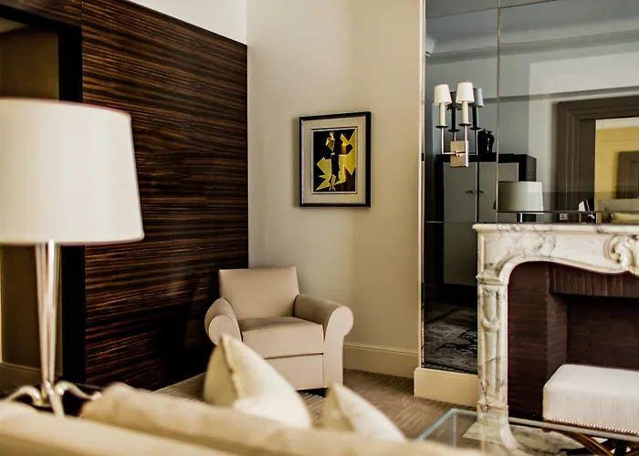 Hotel suites Prince De Galles, A Luxury Collection , Paris