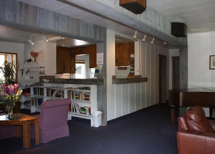 Private Villa: St Moritz Lodge And Condominiums