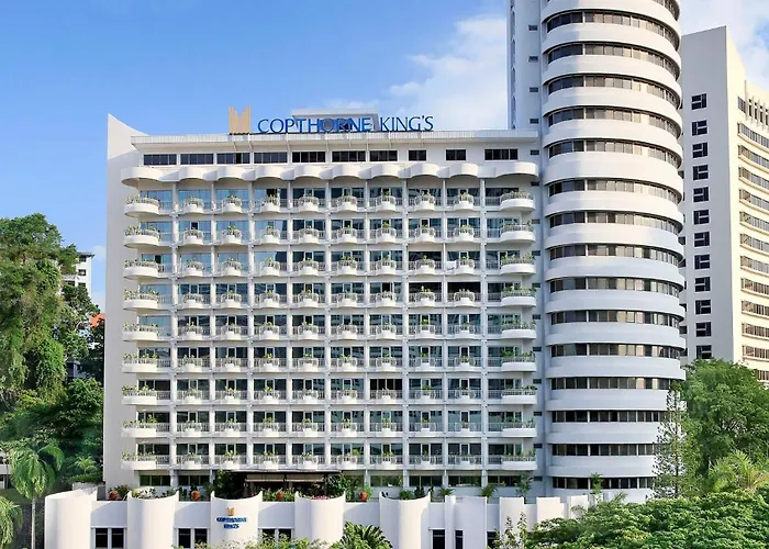 Beach hotel: Copthorne King'S Hotel Singapore