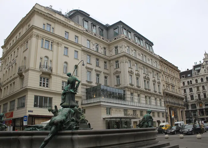 Hotel Ambassador