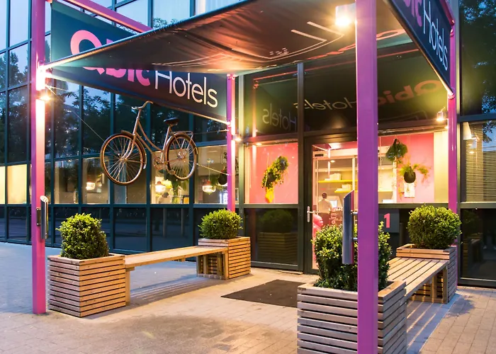 Luxury hotel only: Qbic Amsterdam Wtc