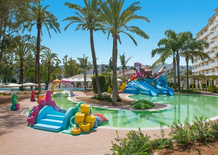 Hotel met uitzicht: Iberostar Waves Ciudad Blanca