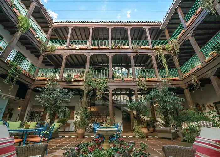 Hotel near College: El Rey Moro Hotel Boutique