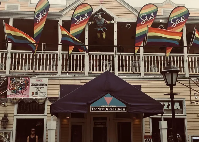  New Orleans House - Gay Male Adult Guesthouse