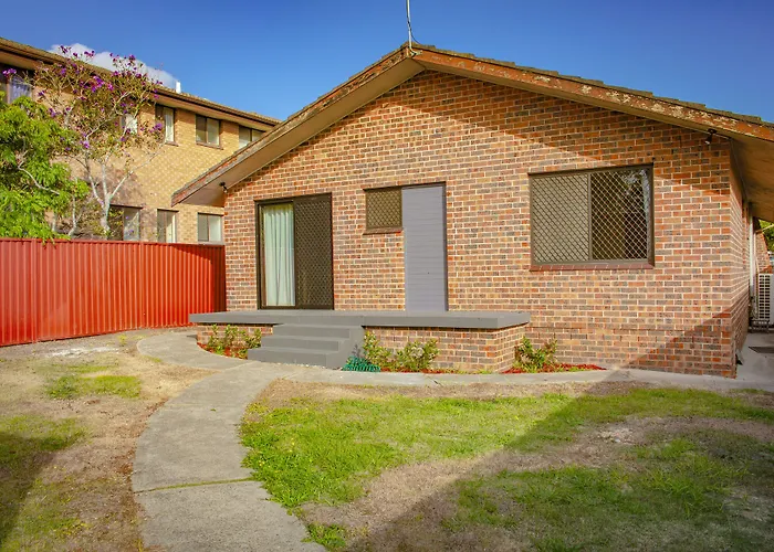 Best Selfcatering Liberty Plains Motor Inn