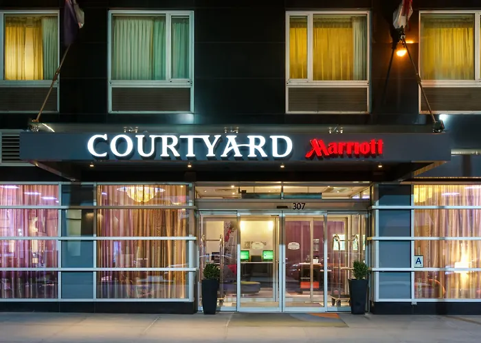 Courtyard By Marriott Times Square West