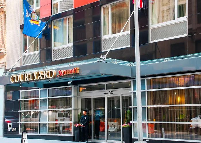 Courtyard By Marriott Times Square West
